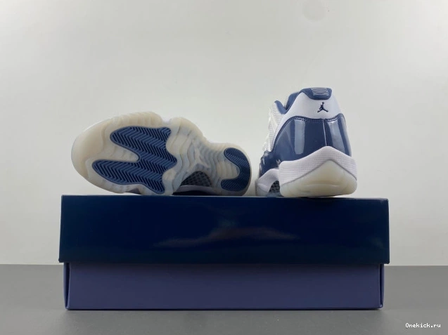 One Kick Midnight Jordan 11 FV5104-104 Retro (2024) Navy Low 0813
